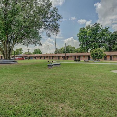Relax Inn Bossier City Exterior foto