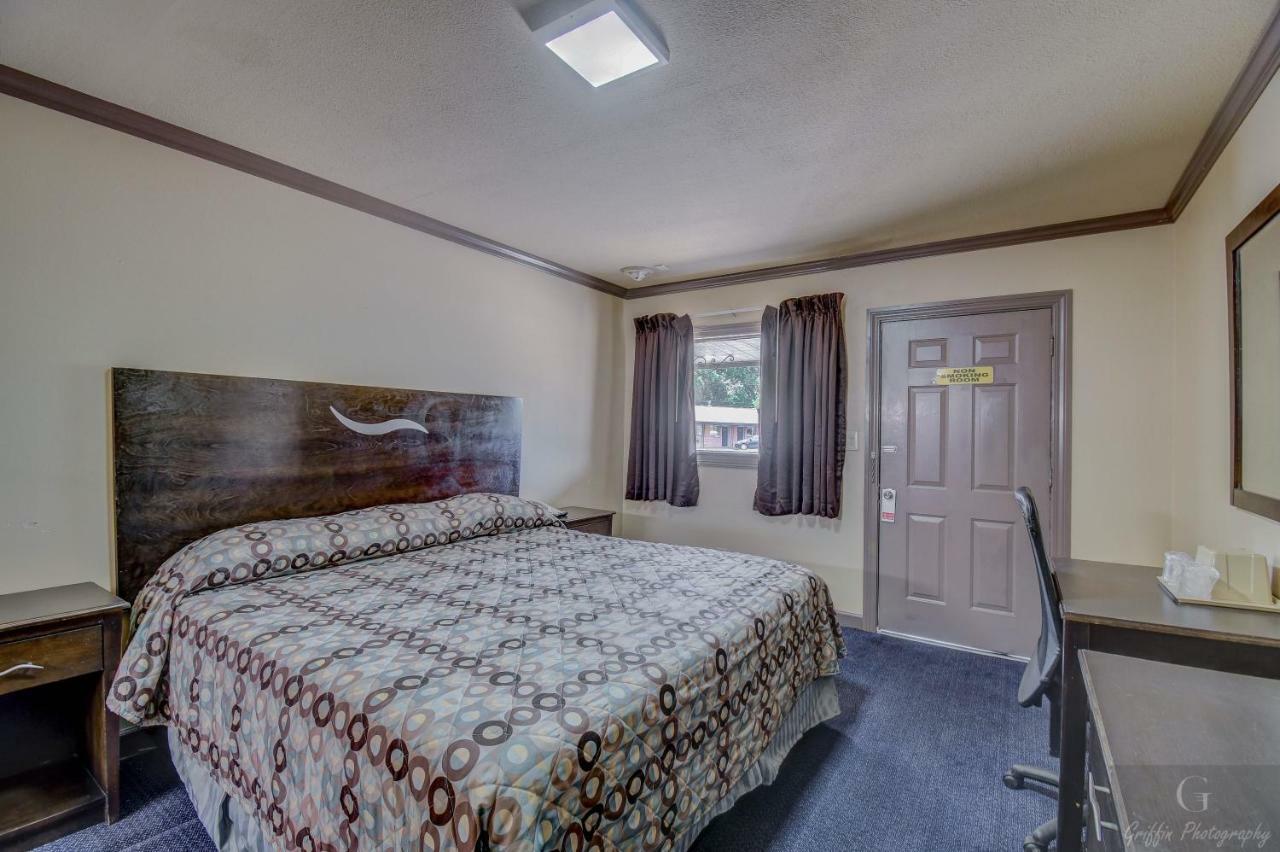 Relax Inn Bossier City Exterior foto